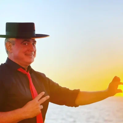 33C43B2F-C7E1-4DCE-A7E9-5894D6C20C12